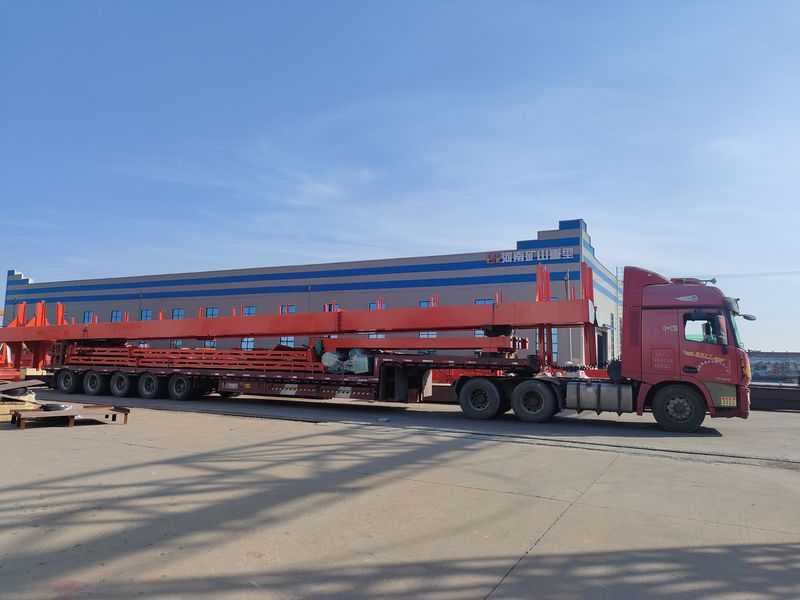 電動(dòng)葫蘆門(mén)式起重機(jī)  2臺(tái) MHxh10t—24m 制作完成，發(fā)往湖北交付客戶使用