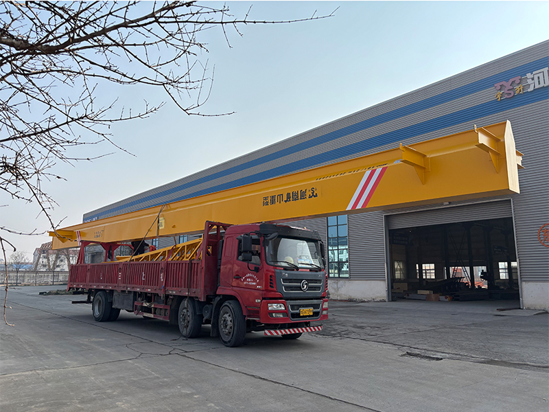 上包下花龍門 MHxh10t-21m 制作完成  裝車發(fā)出